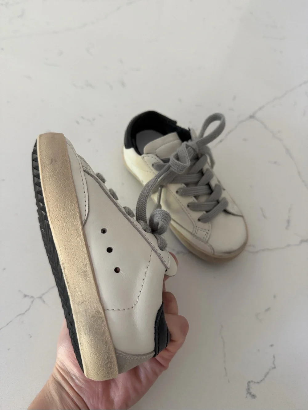Golden Goose White Kids Sneakers with Grey Star - Size 21(5-5.5)